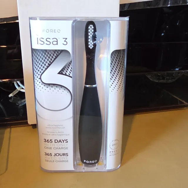 FOREO Issa 3